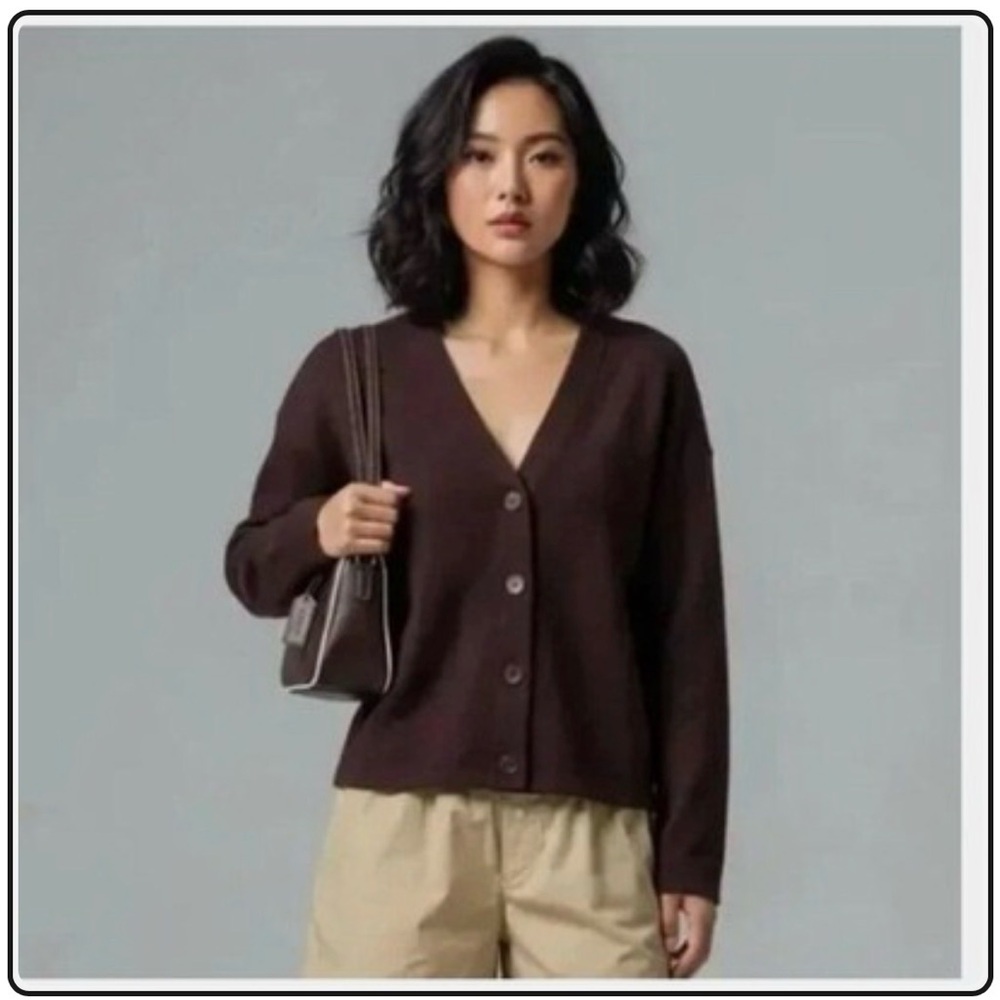 SPANX AirEssentials Cardigan in the color Truffle Size M